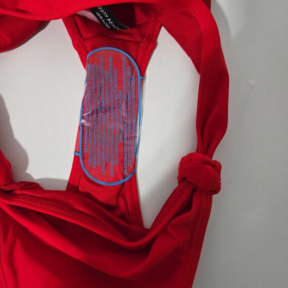 South Beach essentials knot front bikini bottom‎ in red - Size 10 - Picture 5 of 7